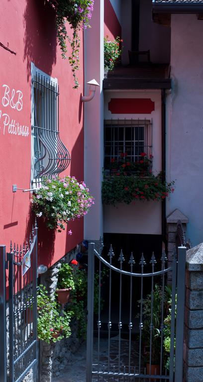 B&B Il Pettirosso Malonno Eksteriør billede